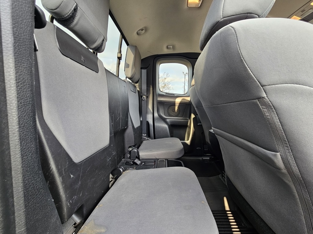 Toyota Tacoma 4WD  2019