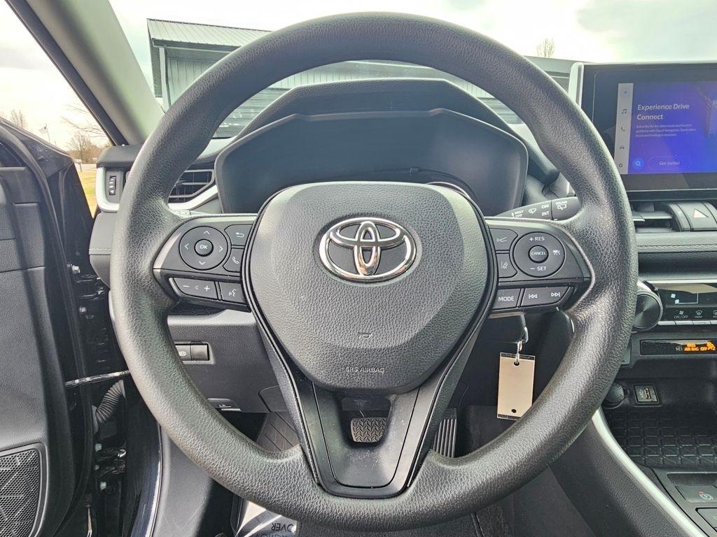 Toyota RAV4  2024