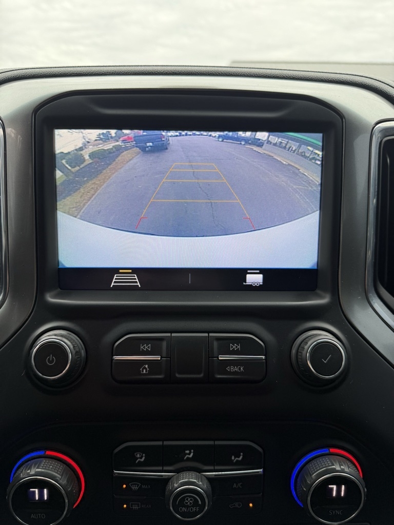 Chevrolet Silverado 1500  2021