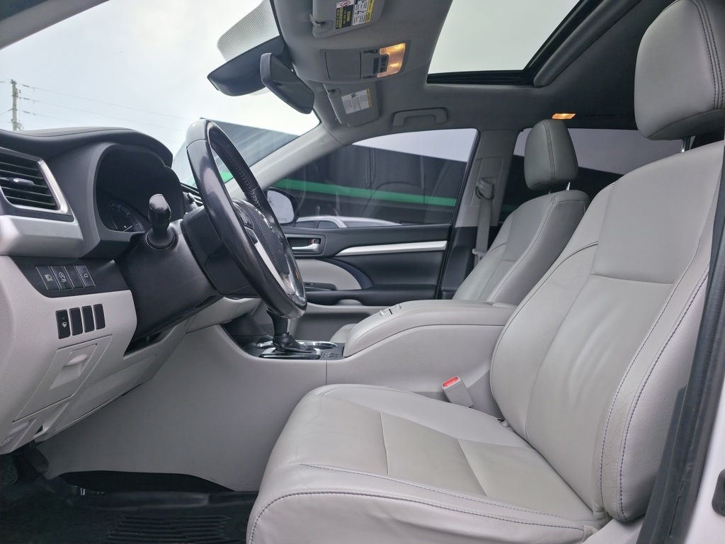 Toyota Highlander  2019