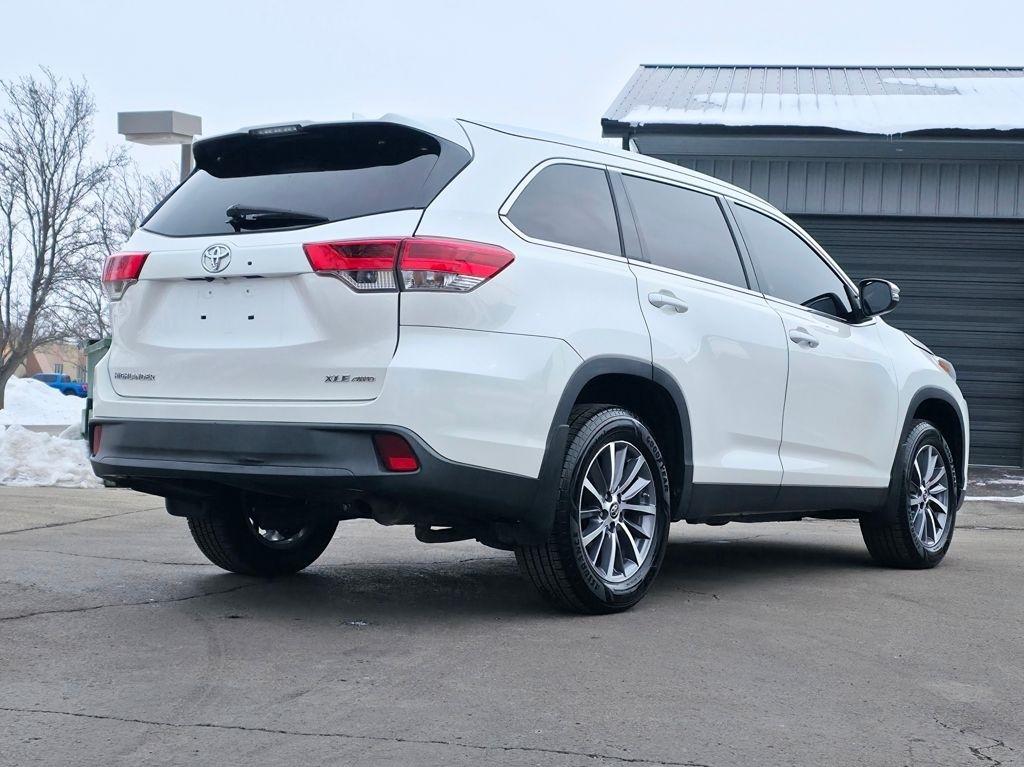 Toyota Highlander  2019