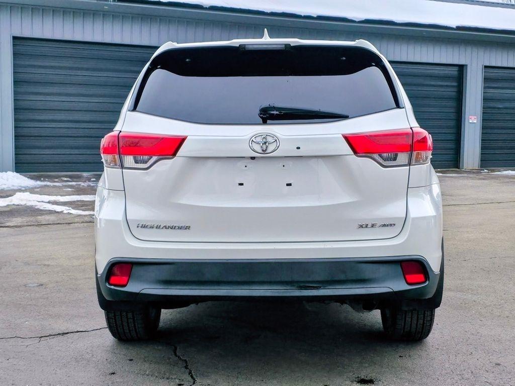 Toyota Highlander  2019