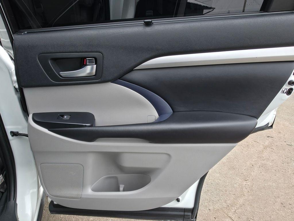 Toyota Highlander  2019