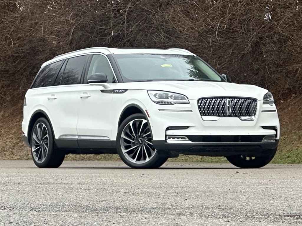 Lincoln Aviator  2020