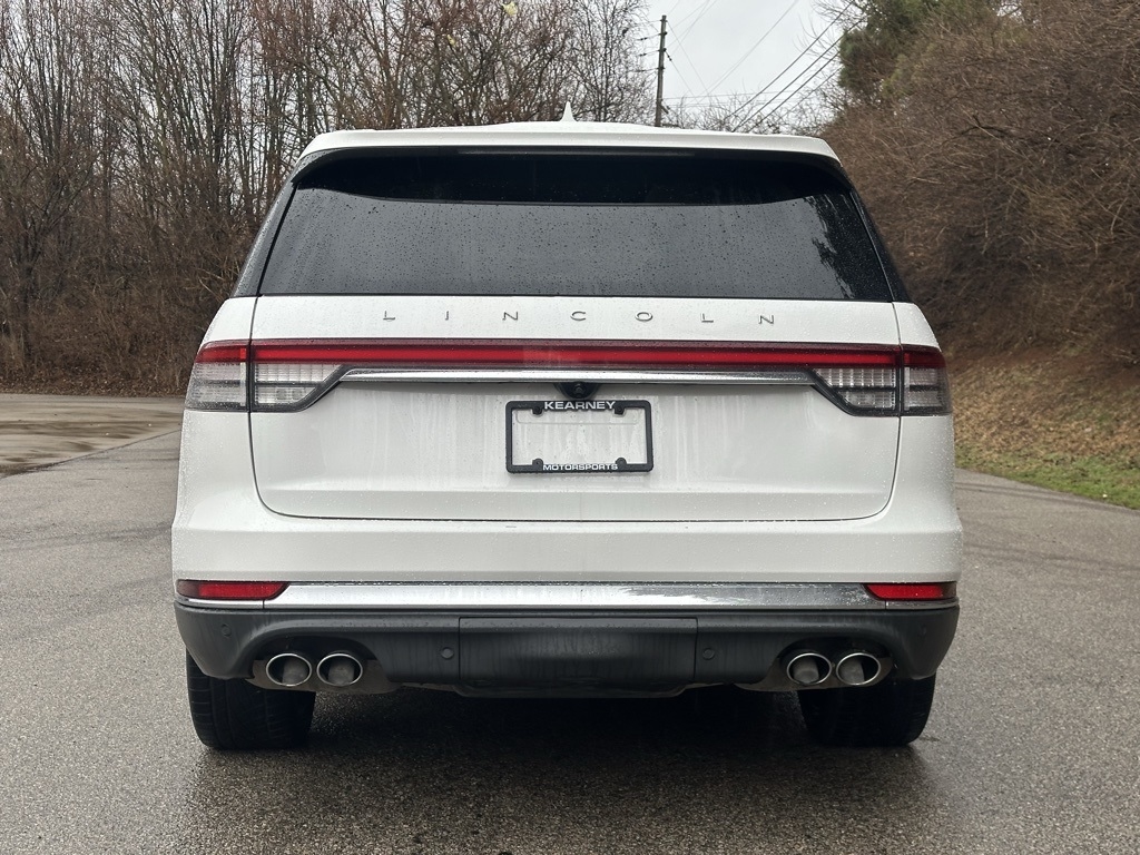 Lincoln Aviator  2020