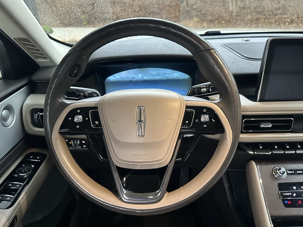 Lincoln Aviator  2020