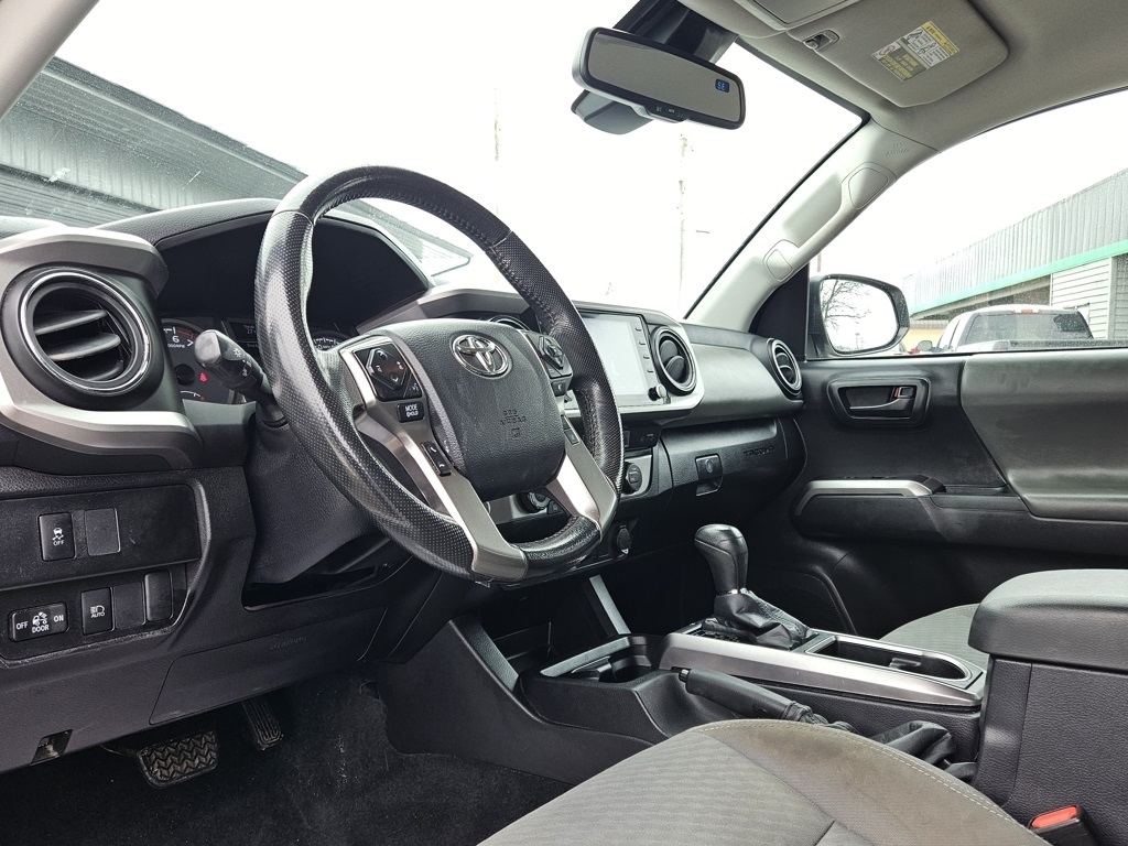 Toyota Tacoma 4WD  2022