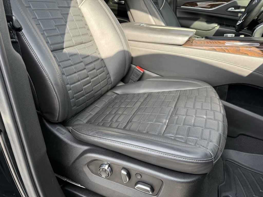 Cadillac Escalade  2021