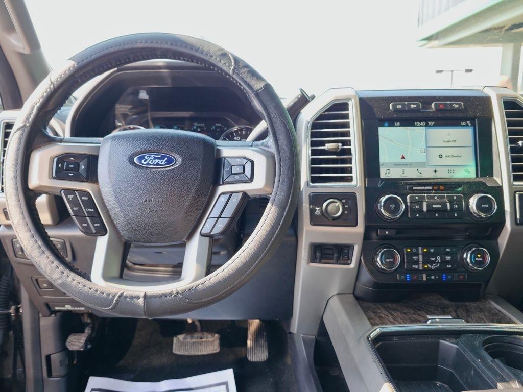 Ford Super Duty F-350 SRW  2017