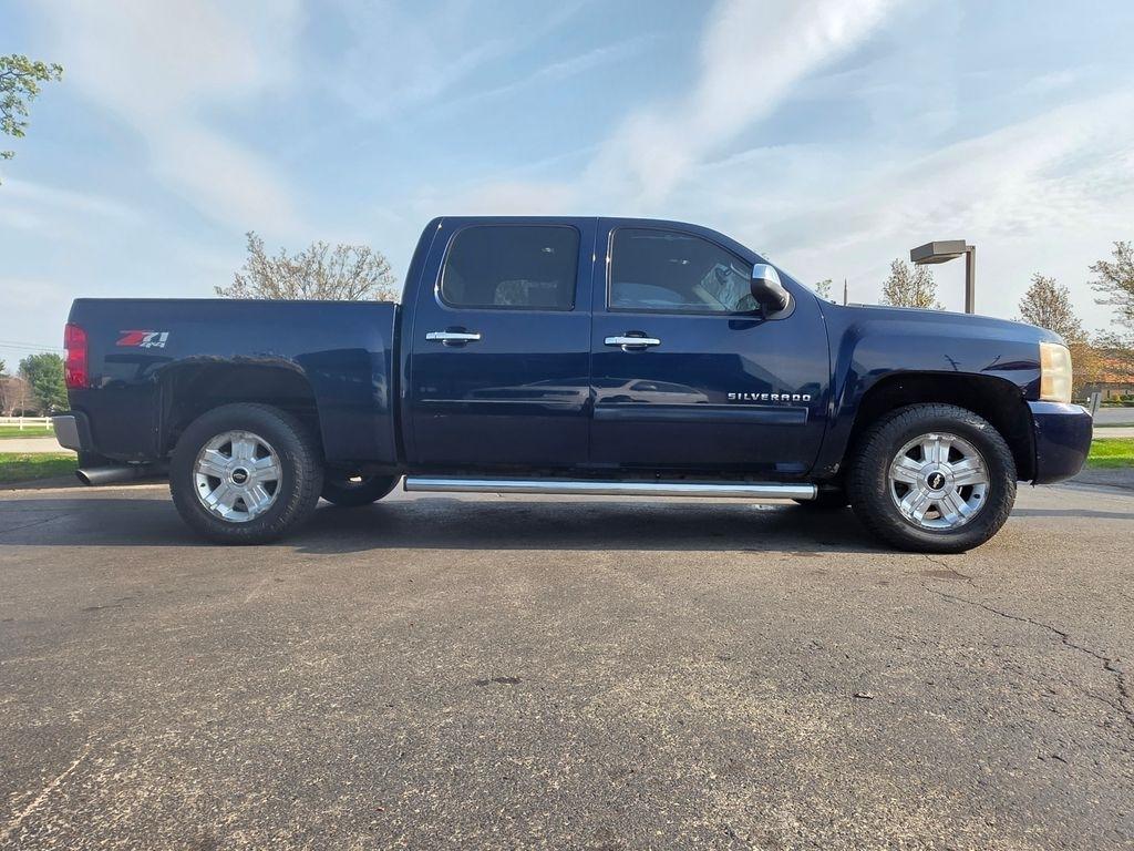 Chevrolet Silverado 1500  2011