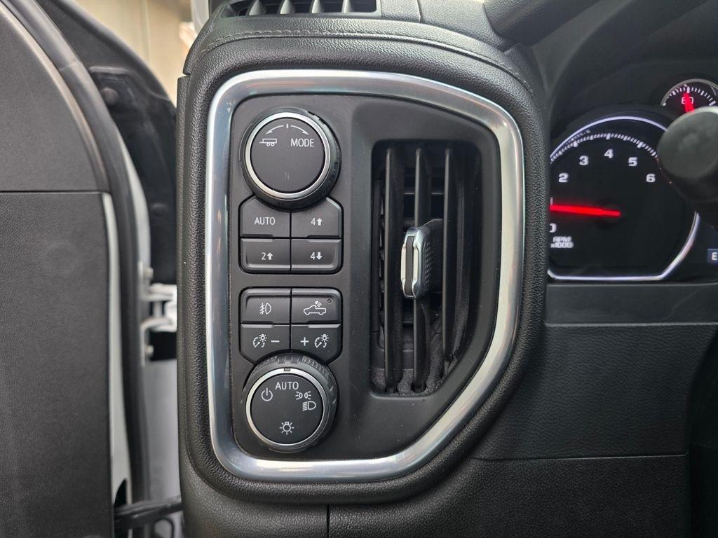 Chevrolet Silverado 1500  2021