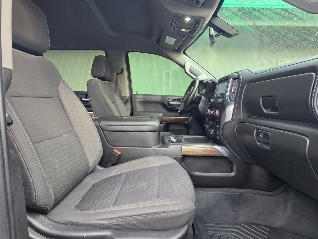 Chevrolet Silverado 1500  2021