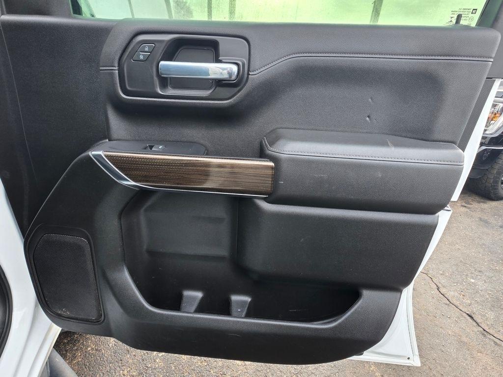 Chevrolet Silverado 1500  2021