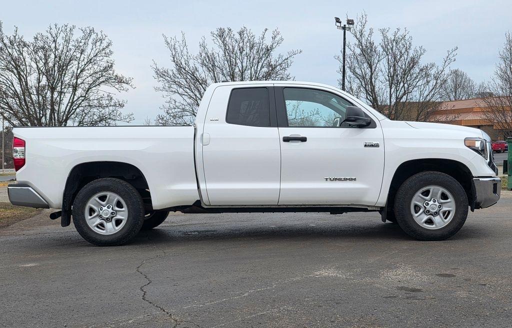 Toyota Tundra 2WD  2021