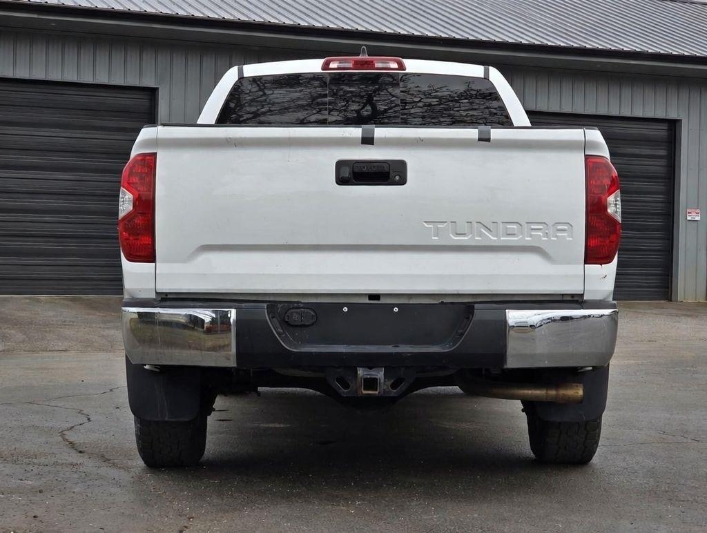 Toyota Tundra 2WD  2021