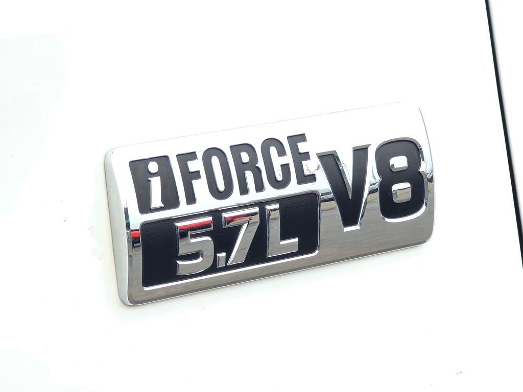 Toyota Tundra 2WD  2021