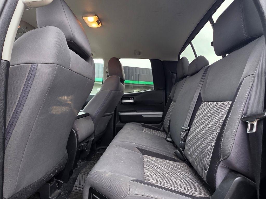 Toyota Tundra 2WD  2021