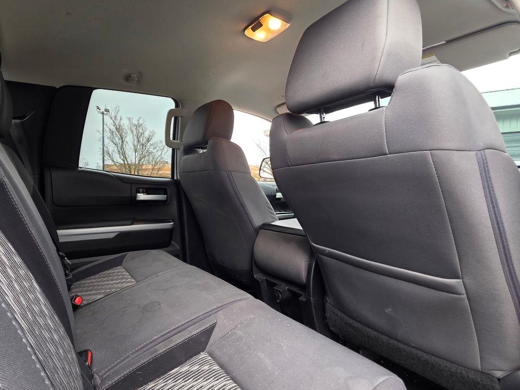 Toyota Tundra 2WD  2021