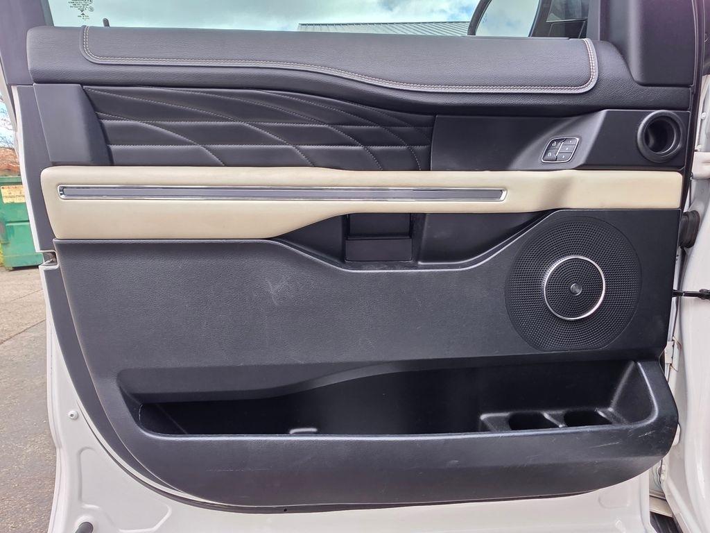 Ford Expedition  2018