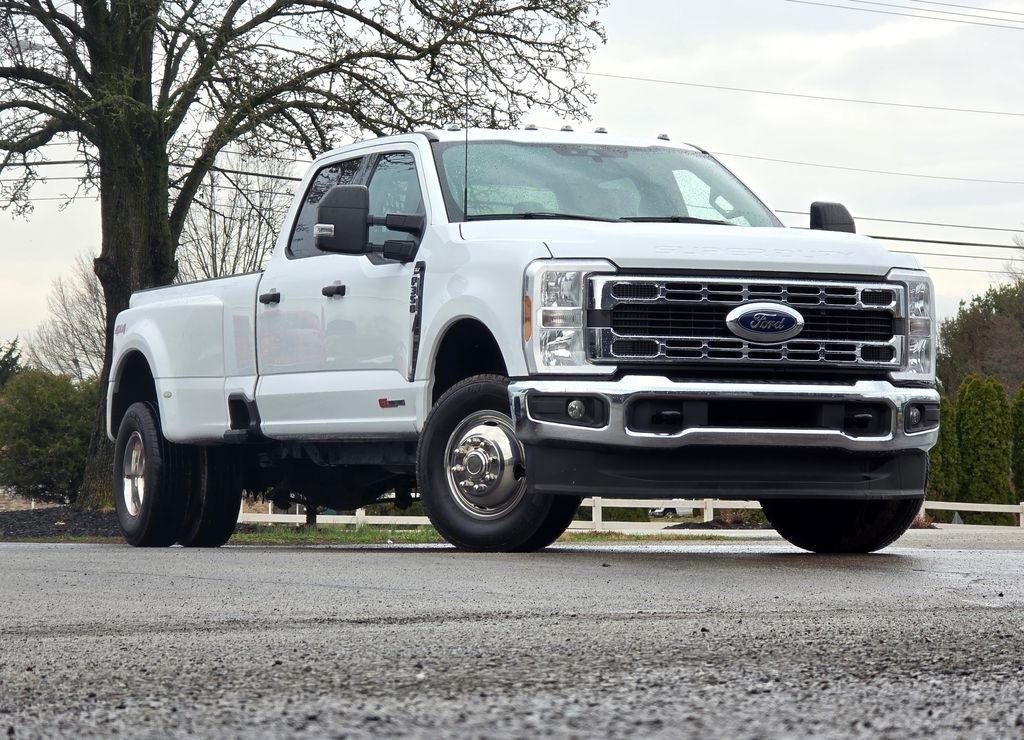 2024 Ford Super Duty F-350 DRW XLT