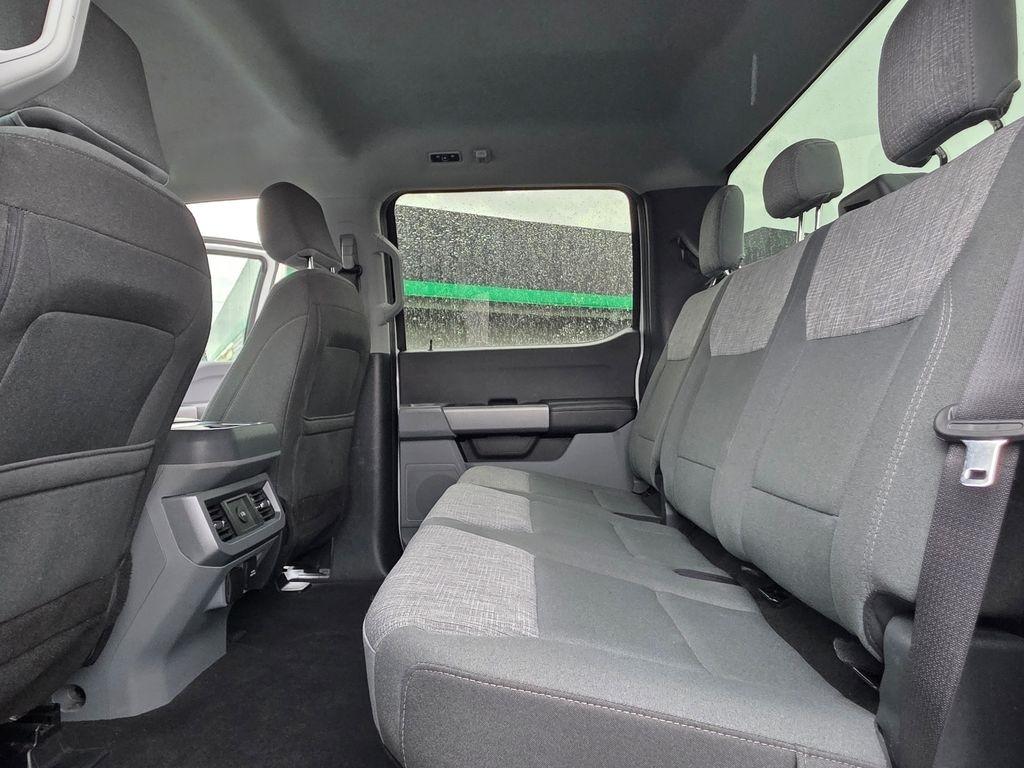 Ford Super Duty F-350 DRW  2024