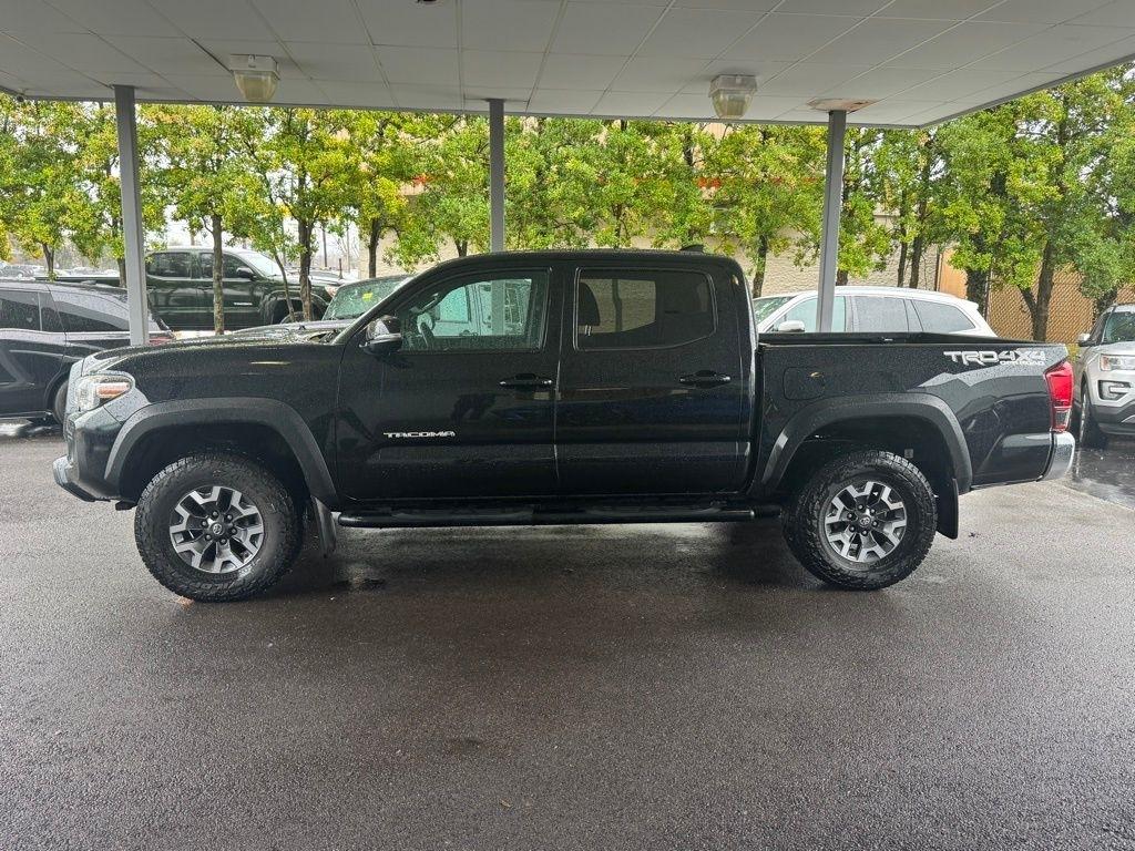 Toyota Tacoma  2018