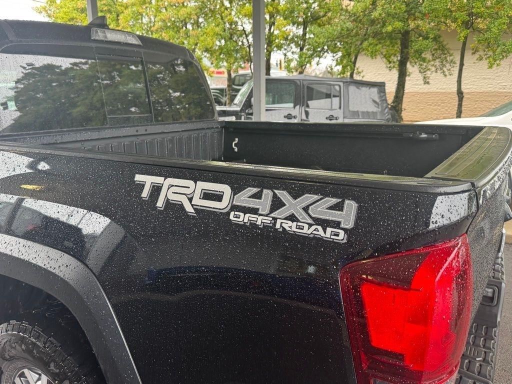 Toyota Tacoma  2018