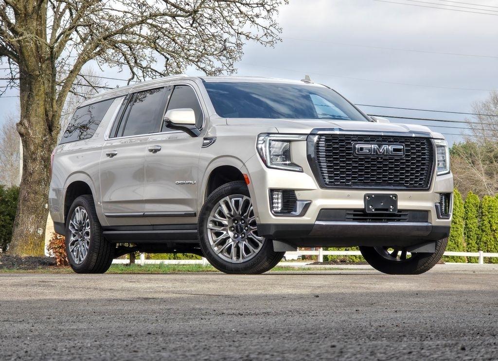 2023 GMC Yukon XL Denali Ultimate