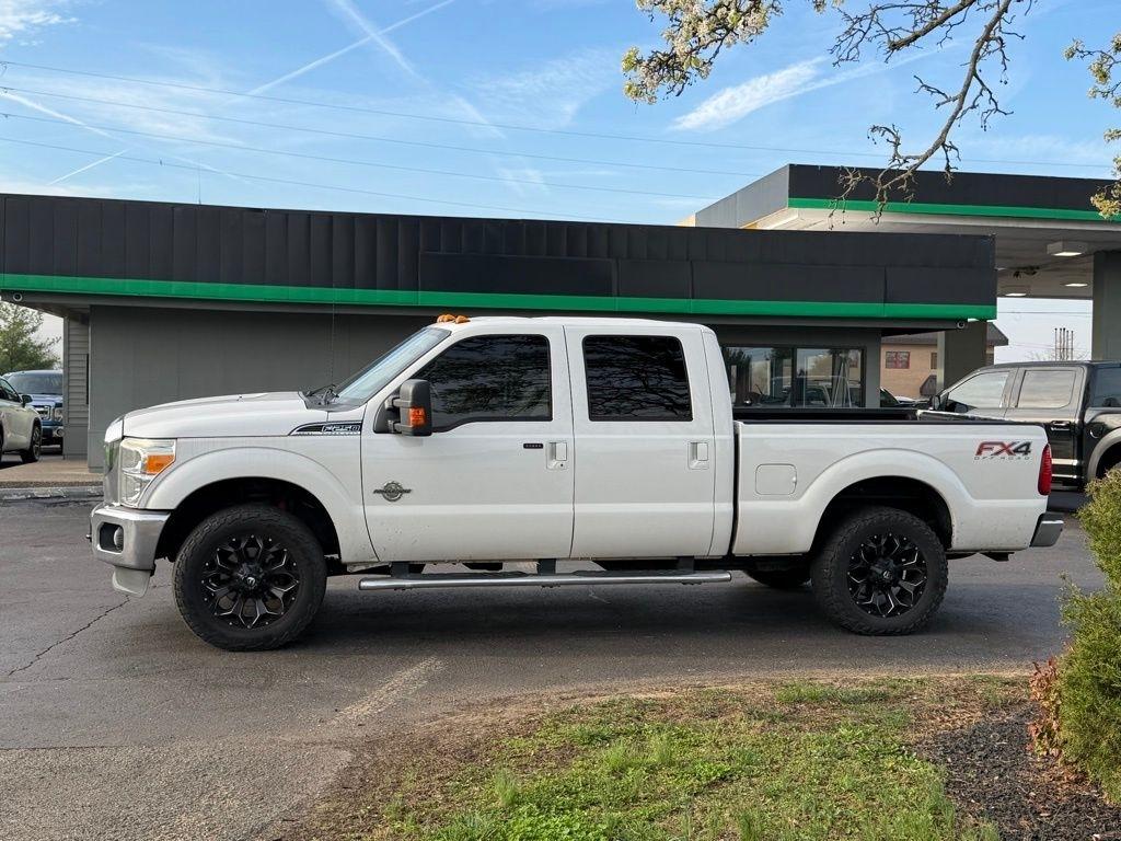 Ford Super Duty F-250 SRW  2012