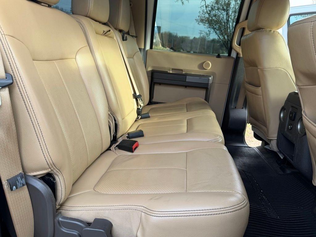 Ford Super Duty F-250 SRW  2012