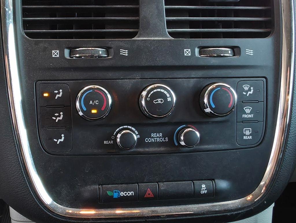 Dodge Grand Caravan  2020