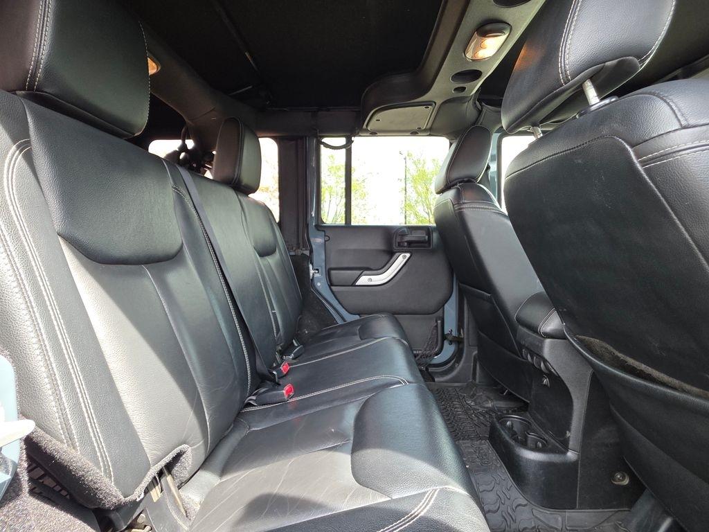 Jeep Wrangler Unlimited  2015