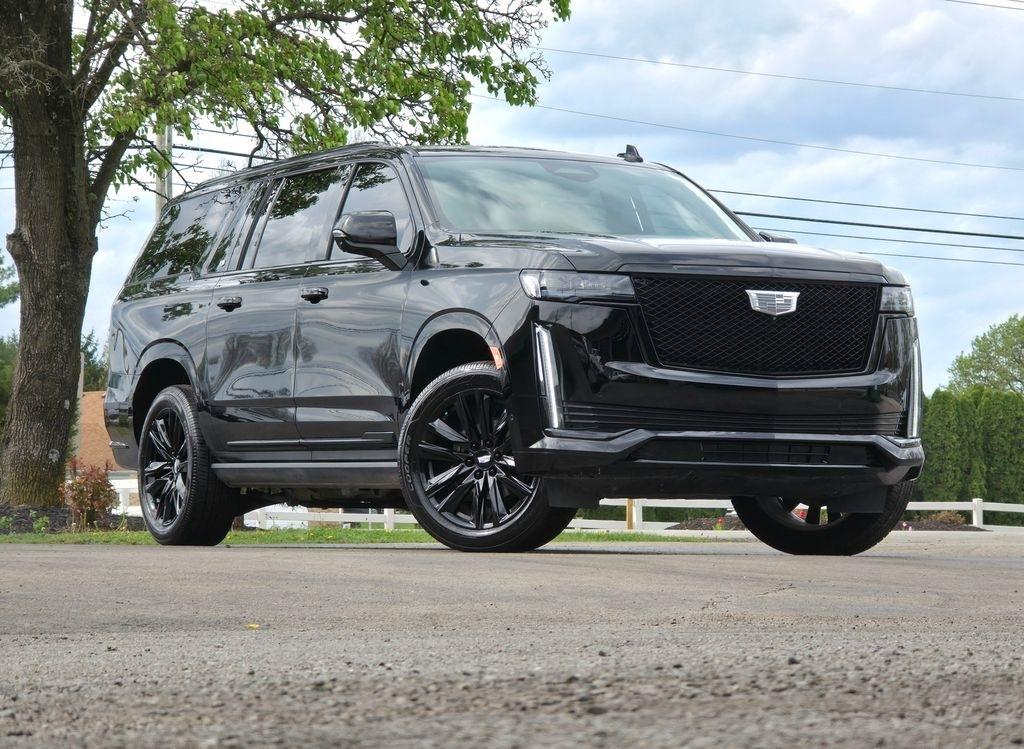 2022 Cadillac Escalade ESV Sport