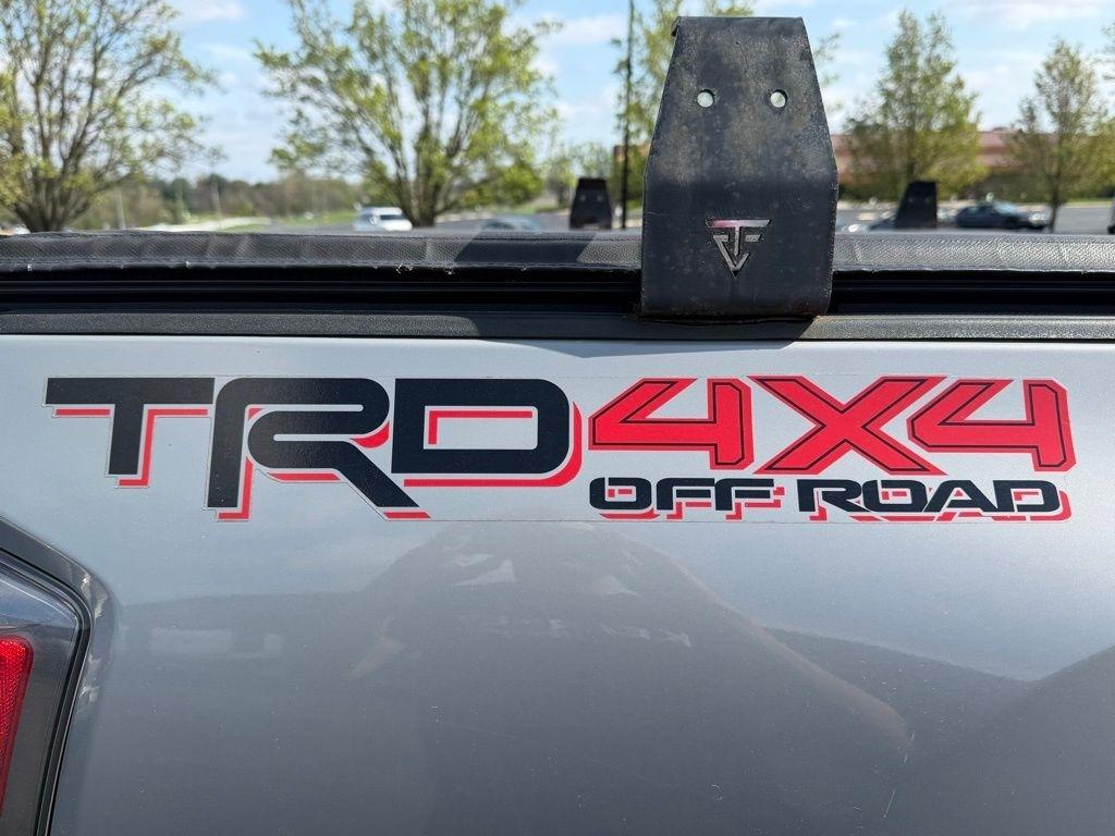 Toyota Tacoma 4WD  2021