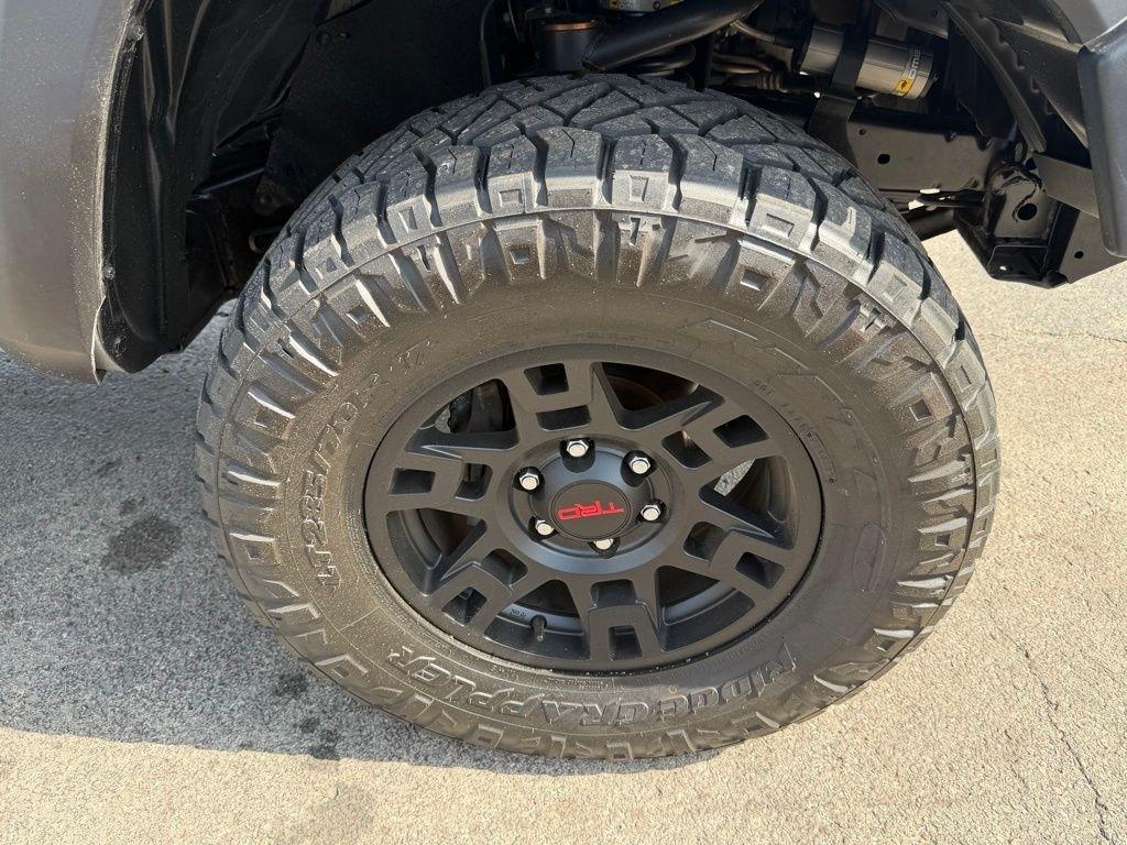 Toyota Tacoma 4WD  2021