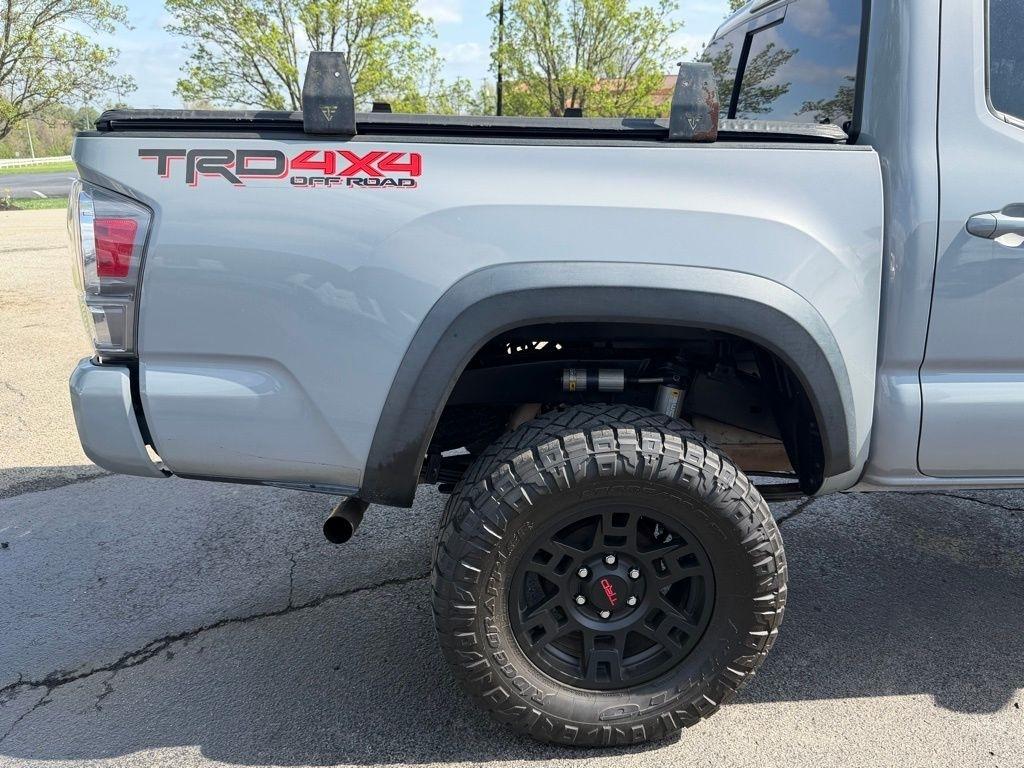 Toyota Tacoma 4WD  2021