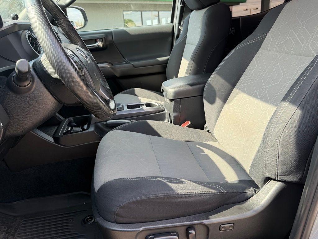 Toyota Tacoma 4WD  2021