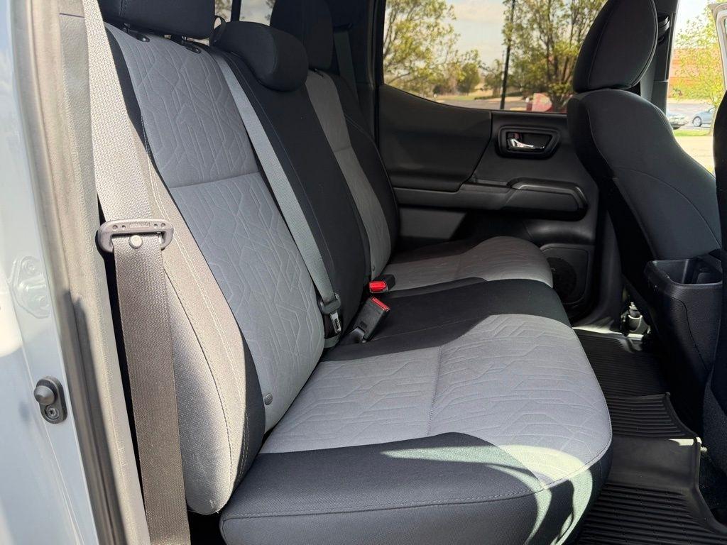 Toyota Tacoma 4WD  2021