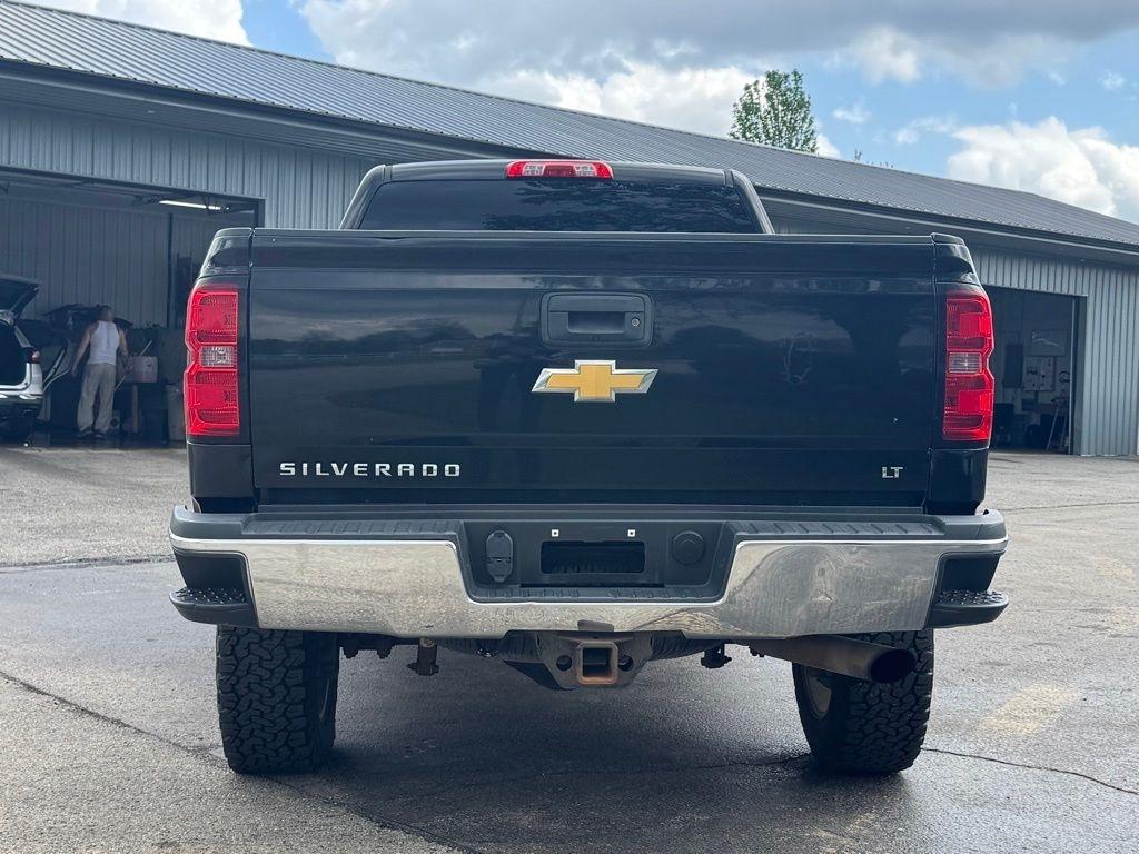 Chevrolet Silverado 2500HD Built After Aug 14  2015