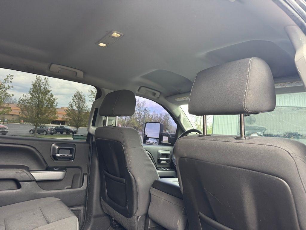 Chevrolet Silverado 2500HD Built After Aug 14  2015