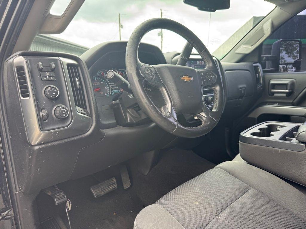 Chevrolet Silverado 2500HD Built After Aug 14  2015