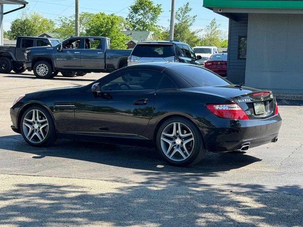 Mercedes-Benz SLK-Class  2013