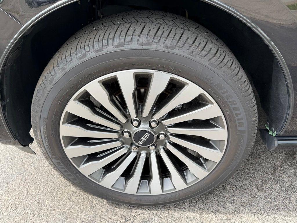 Lincoln Navigator L  2021