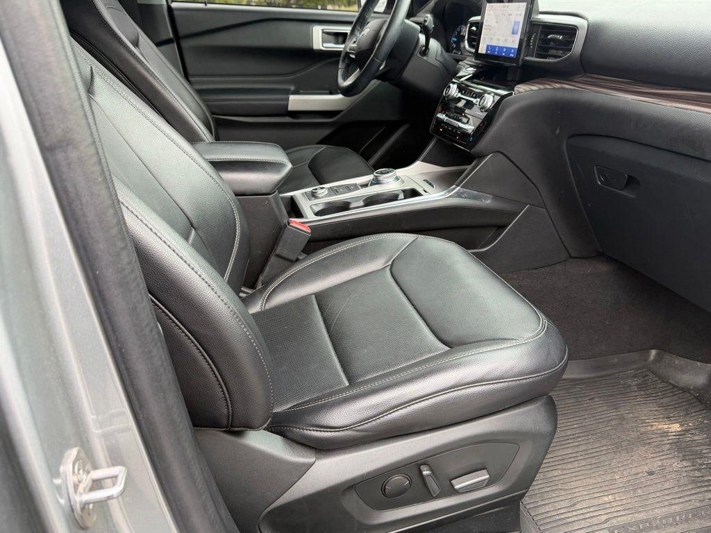 Ford Explorer  2022