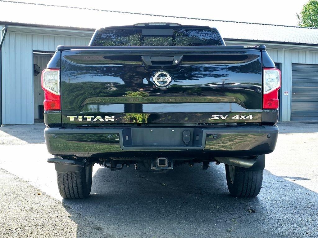 Nissan Titan  2018