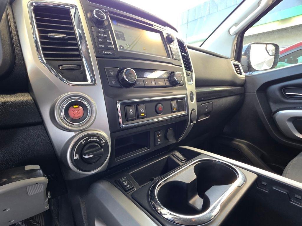 Nissan Titan  2018
