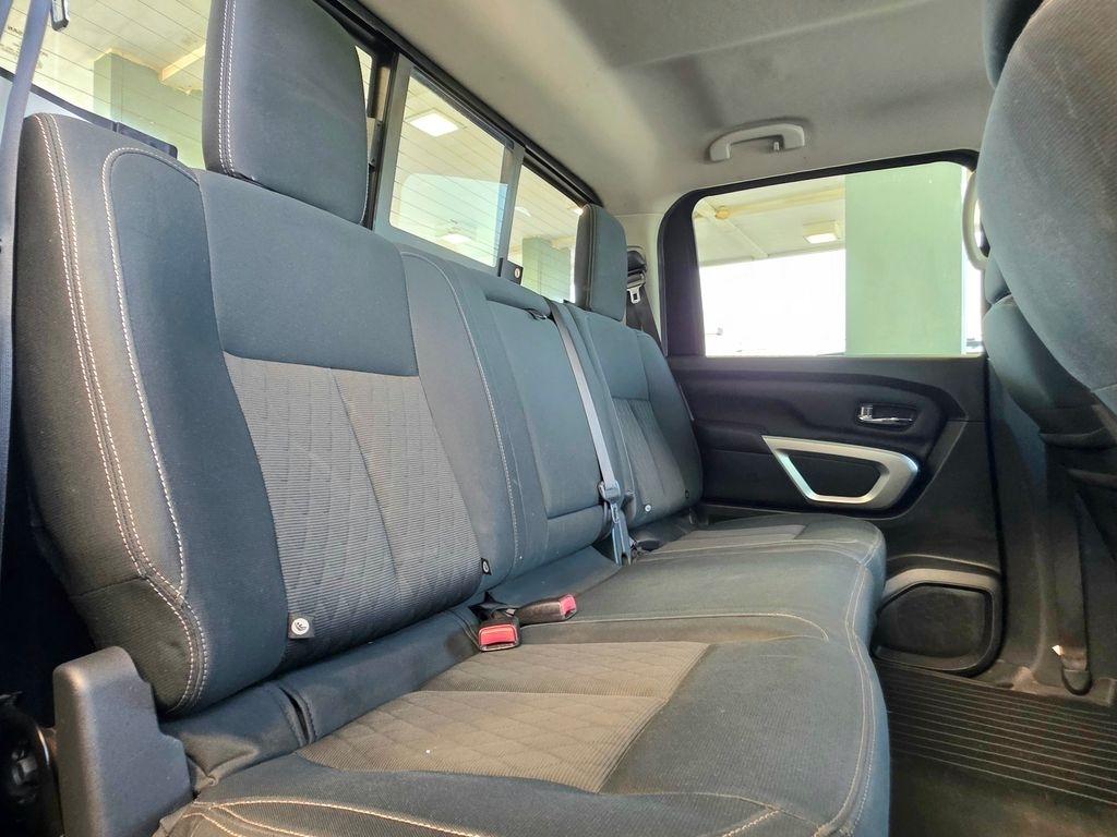 Nissan Titan  2018