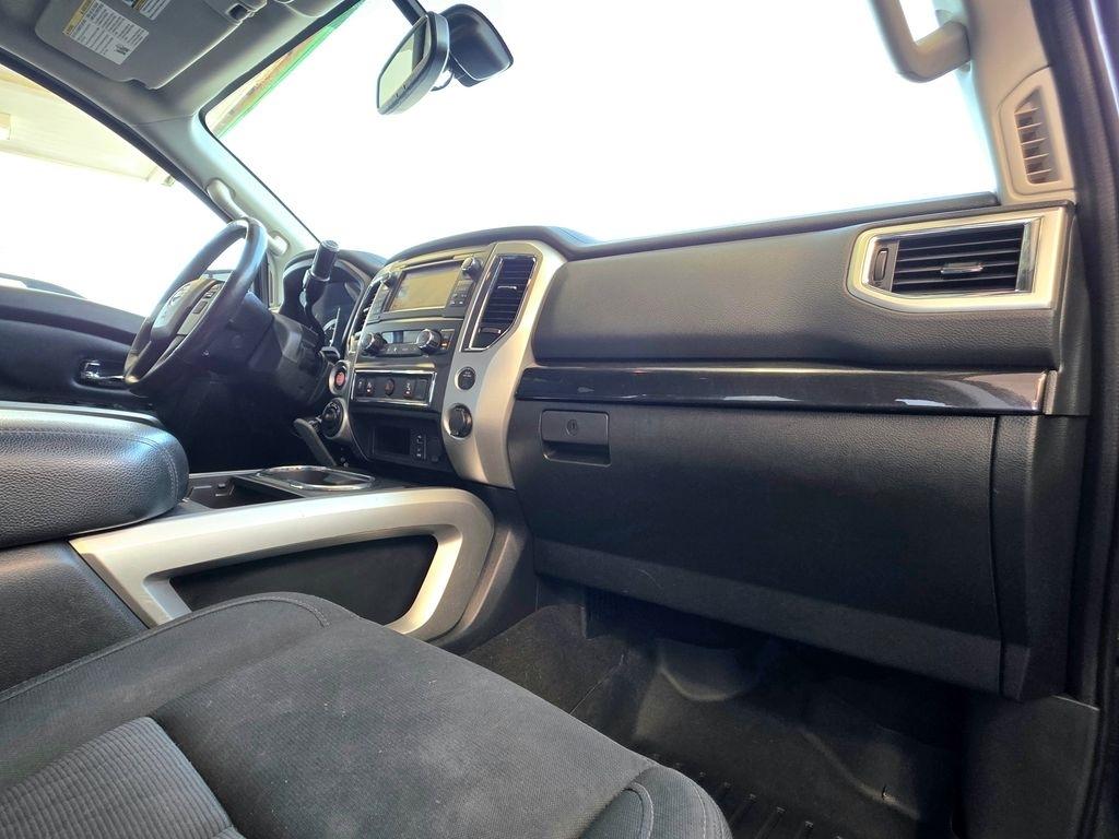 Nissan Titan  2018