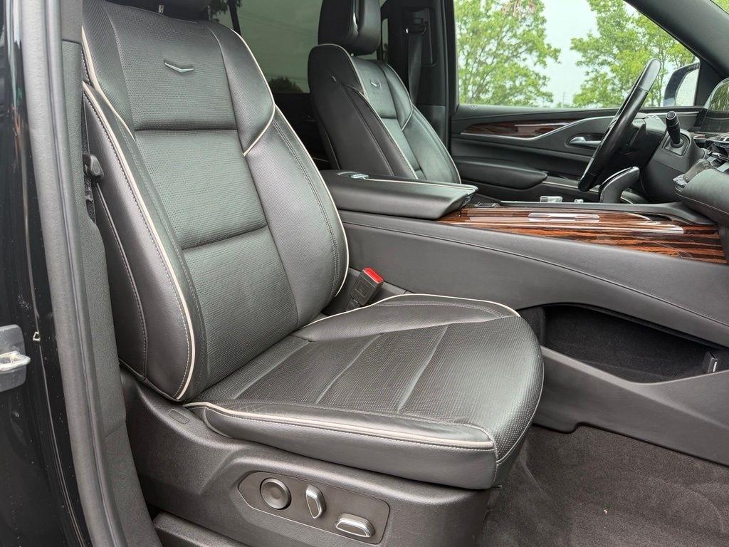 Cadillac Escalade ESV  2023