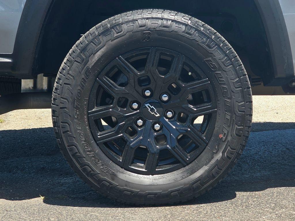 Chevrolet Colorado  2023